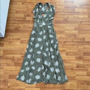 Green Floral Button Up Maxi Dress Size Medium